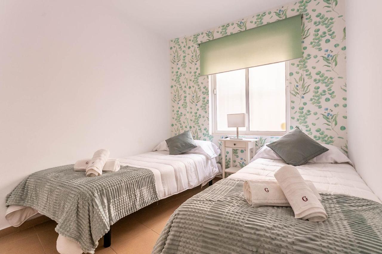 Goyeneta Luxury Suite Севиля Екстериор снимка